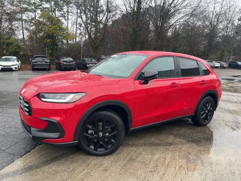 Certified 2025 Honda HR-V Sport image 5