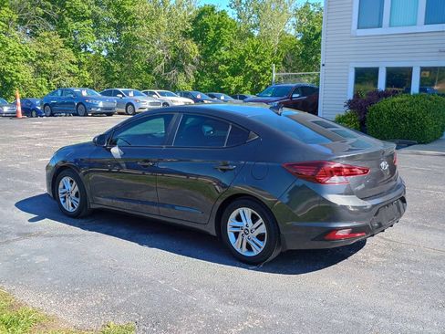 Used 2020 Hyundai Elantra SEL FWD image 3