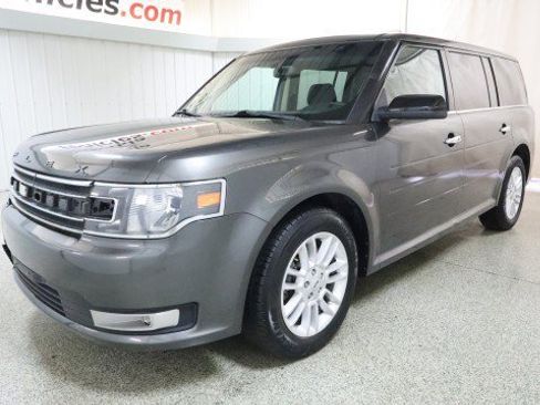 Used 2019 Ford Flex SEL AWD/4WD image 2