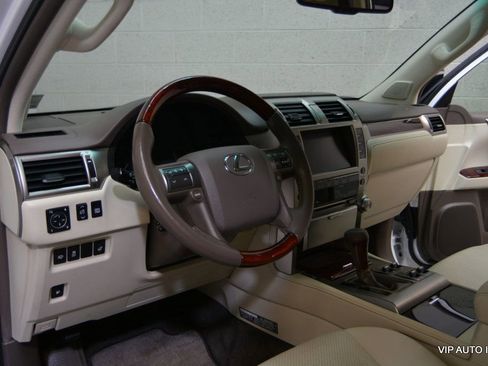 Used 2011 Lexus GX 460 Premium image 11