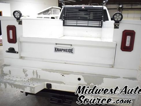 Used 2021 Chevrolet Silverado 2500 W/T w/ WT Fleet Convenience Package image 4