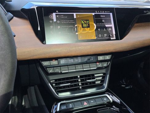 Certified 2024 Audi e-tron GT Premium Plus image 23