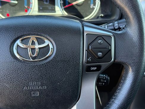 Used 2016 Toyota 4Runner SR5 Premium AWD/4WD image 16