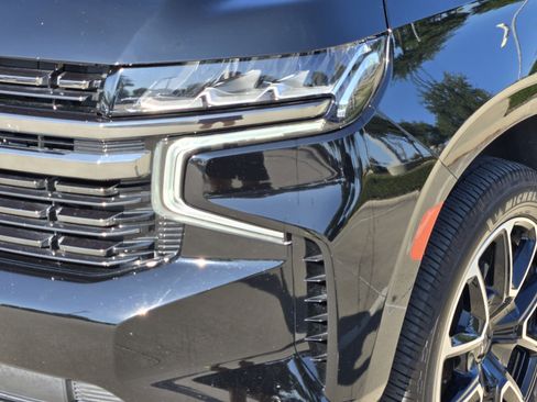 Used 2022 Chevrolet Tahoe RST w/ Luxury Package RWD image 37