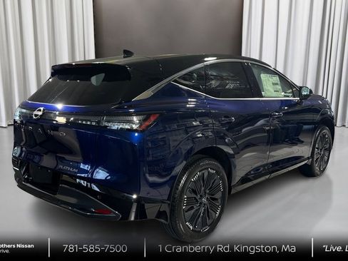 New 2025 Nissan Murano Platinum w/ Cargo Package image 2