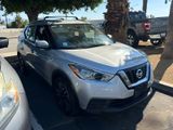 Used 2020 Nissan Kicks SV image 2