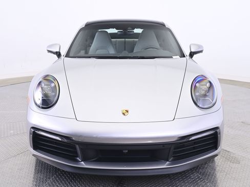 Used 2024 Porsche 911 Carrera 4S AWD/4WD image 10