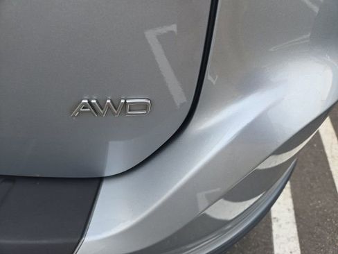 Used 2013 Volvo XC60 3.2 w/ Climate Pkg image 14