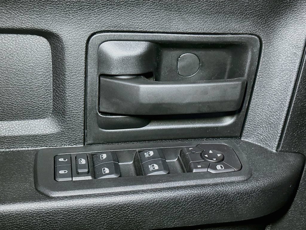 New 2026 RAM 3500 Tradesman w/ Chrome Appearance Group A AWD/4WD image 12