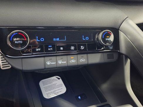 New 2026 Hyundai Elantra Sport w/ Cargo Package FWD image 19