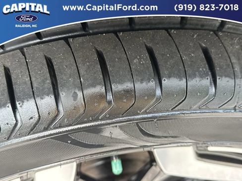 Used 2025 Kia Telluride S FWD image 14