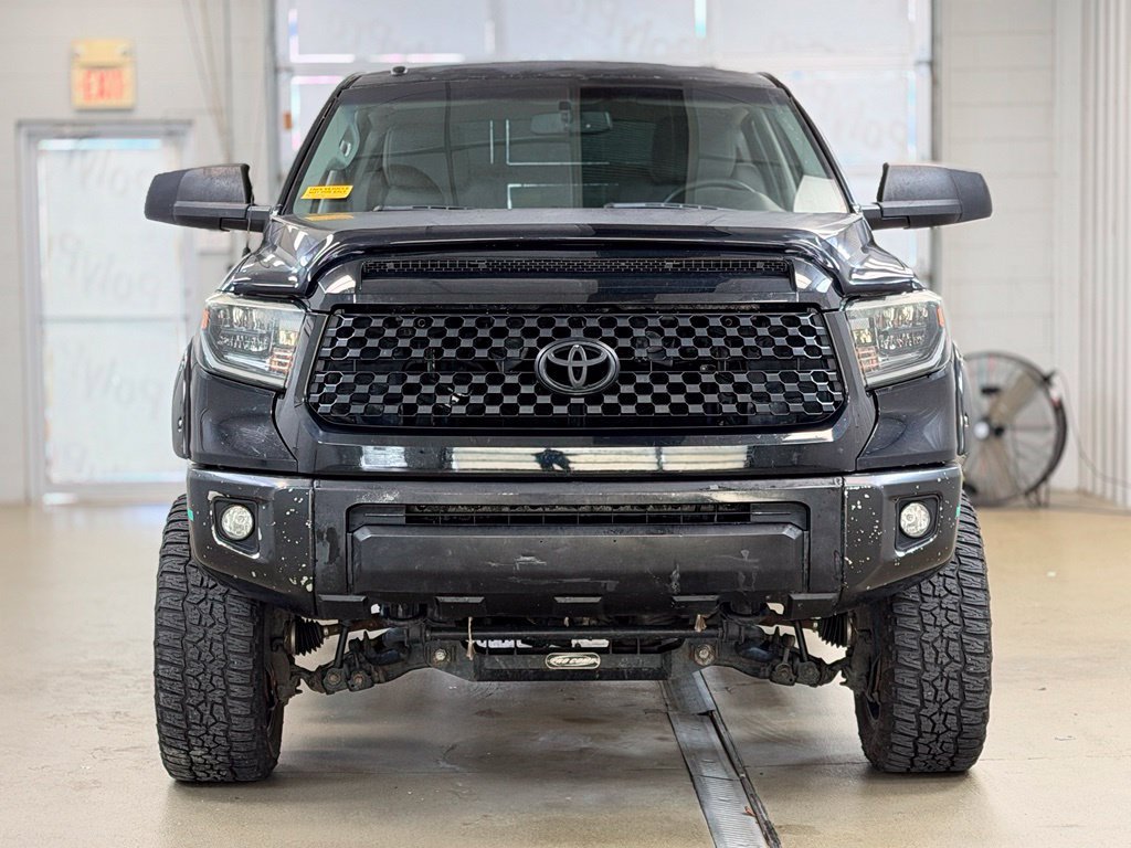 Used 2014 Toyota Tundra SR5 w/ SR5 Upgrade Package AWD/4WD image 2
