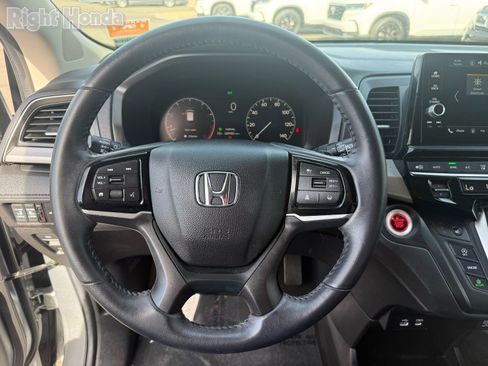 Certified 2025 Honda Odyssey EX-L image 15
