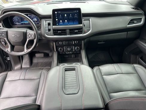 Used 2022 Chevrolet Tahoe RST w/ Sport Performance Package image 5