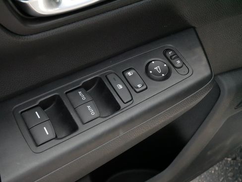Used 2026 Honda CR-V EX image 19