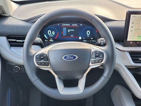 New 2026 Ford Explorer Active w/ Active Comfort Package AWD/4WD image 27