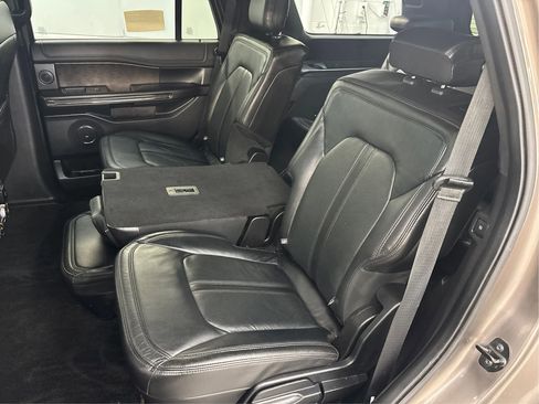 Used 2018 Ford Expedition Limited w/ Equipment Group 301A image 14