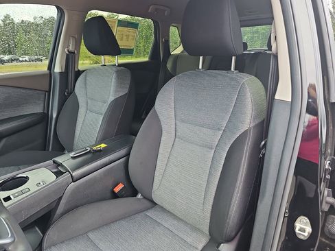 Used 2023 Nissan Rogue SV FWD image 19