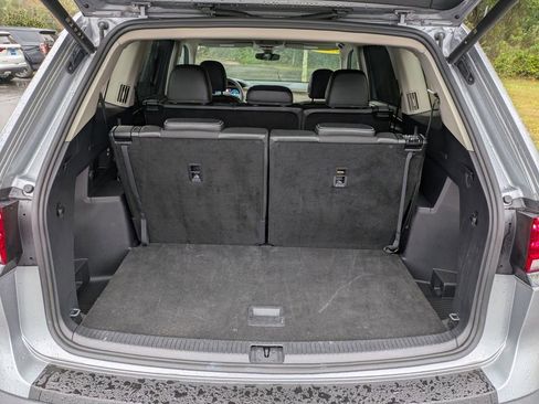 Used 2024 Volkswagen Atlas SE image 29