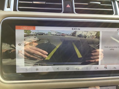 Used 2018 Land Rover Range Rover HSE image 44