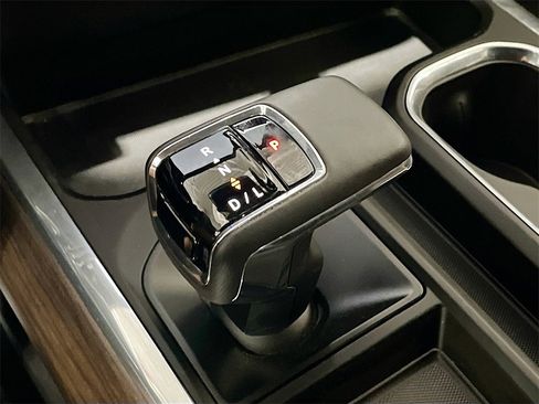 Used 2025 Chevrolet Silverado 1500 High Country w/ High Country Premium Package image 17