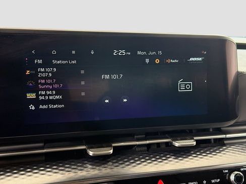 Used 2024 Kia Carnival SX Prestige FWD image 16