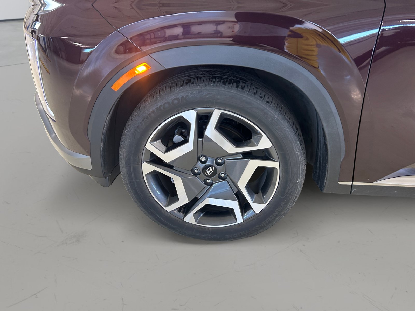 Used 2023 Hyundai Palisade Limited FWD image 7