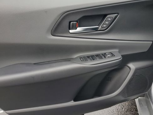 Used 2024 Toyota Prius Limited image 18