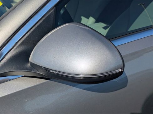 Used 2022 Mercedes-Benz C 300 Sedan image 11