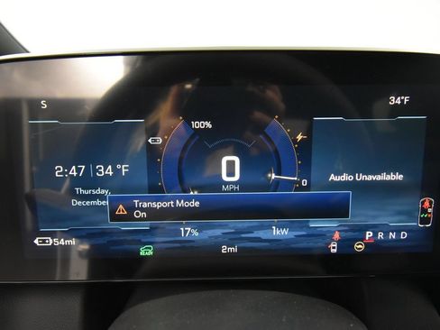 Used 2026 Chevrolet Equinox EV LT AWD/4WD image 9