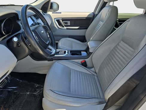 Certified 2018 Land Rover Discovery Sport HSE AWD/4WD image 18