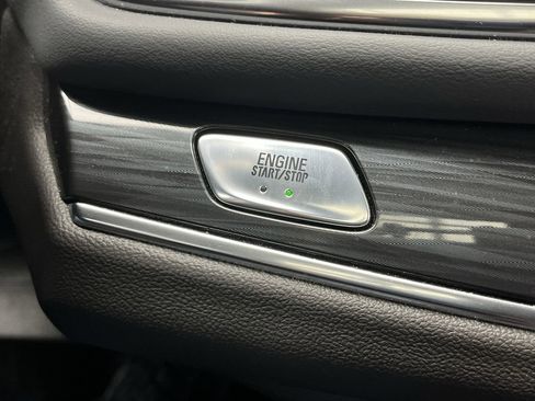 Certified 2024 Buick Enclave Essence w/ Experience Buick Package image 22