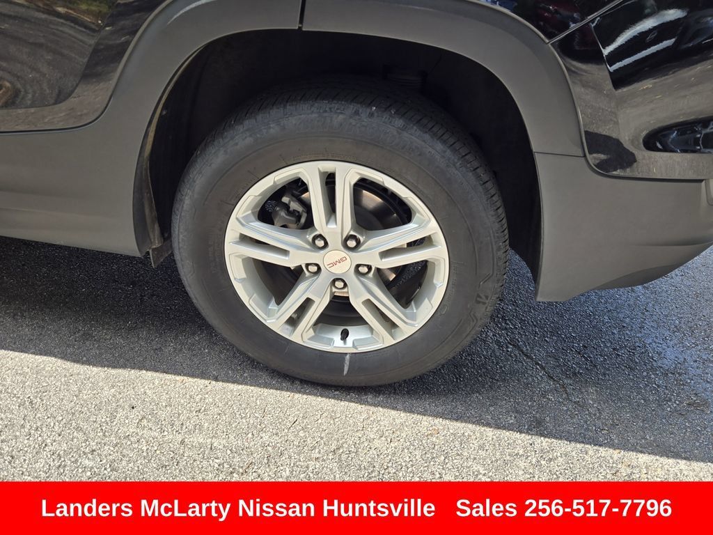 Used 2023 GMC Terrain SLE w/ Driver Convenience Package AWD/4WD image 12