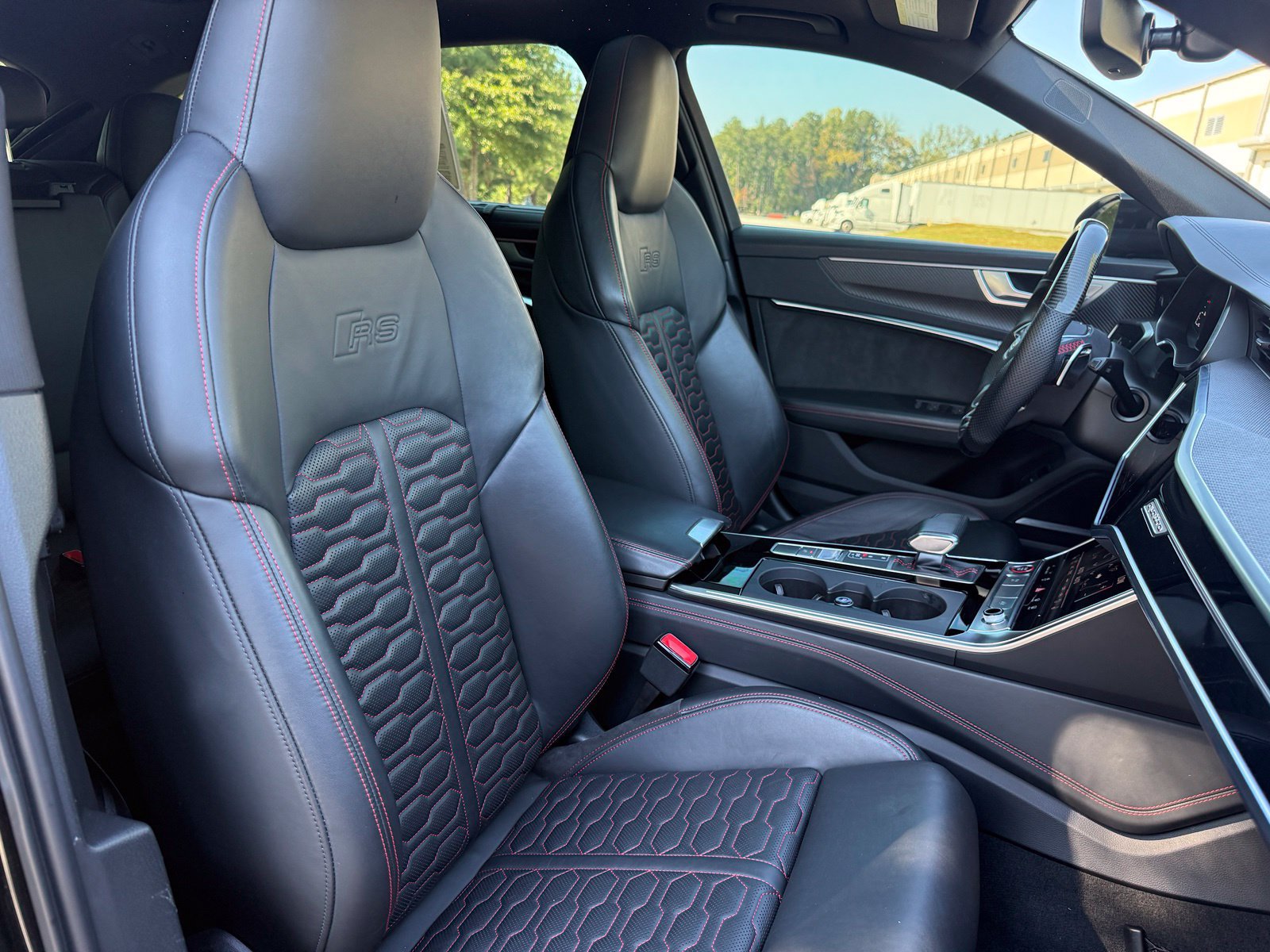 Used 2021 Audi RS 6 w/ Executive Package AWD/4WD image 38