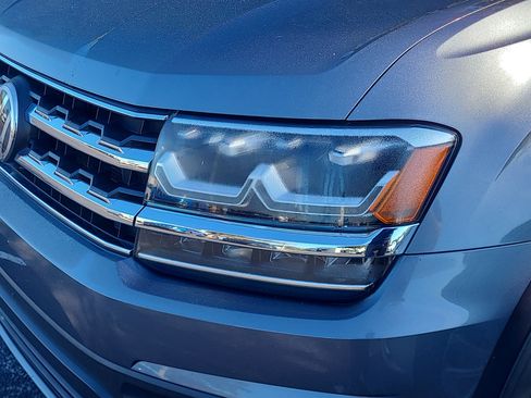 Used 2019 Volkswagen Atlas SEL Premium image 8