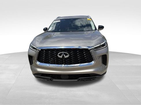 Used 2023 INFINITI QX60 Luxe FWD image 2
