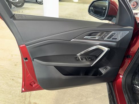 Certified 2025 BMW X2 xDrive28i w/ Premium Package image 17