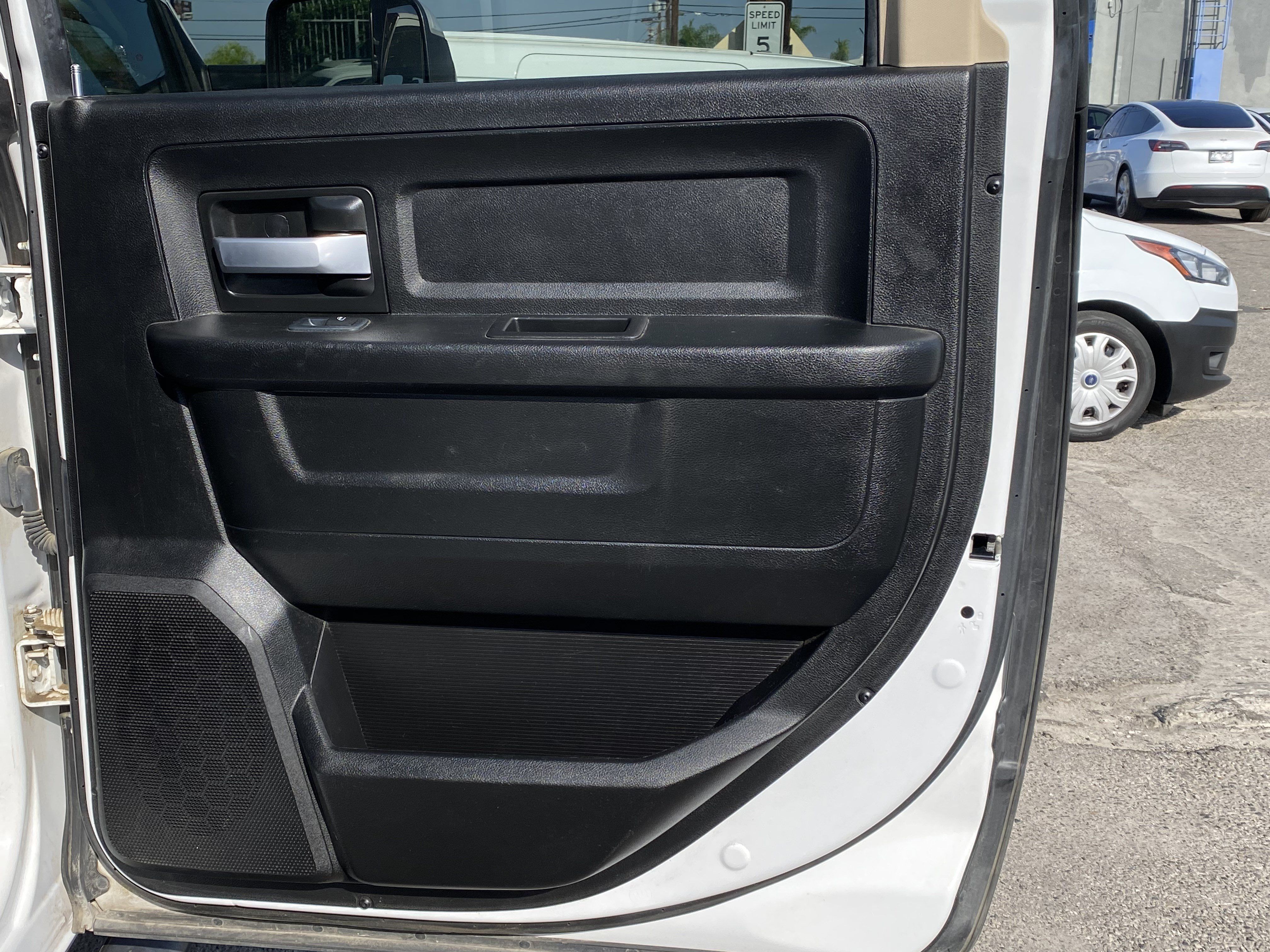 Used 2019 RAM 2500 Tradesman w/ Safety Group AWD/4WD image 20