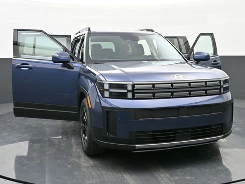 Used 2025 Hyundai Santa Fe SEL image 33