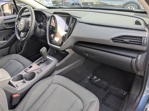 Used 2024 Subaru Crosstrek 2.0i Premium image 31