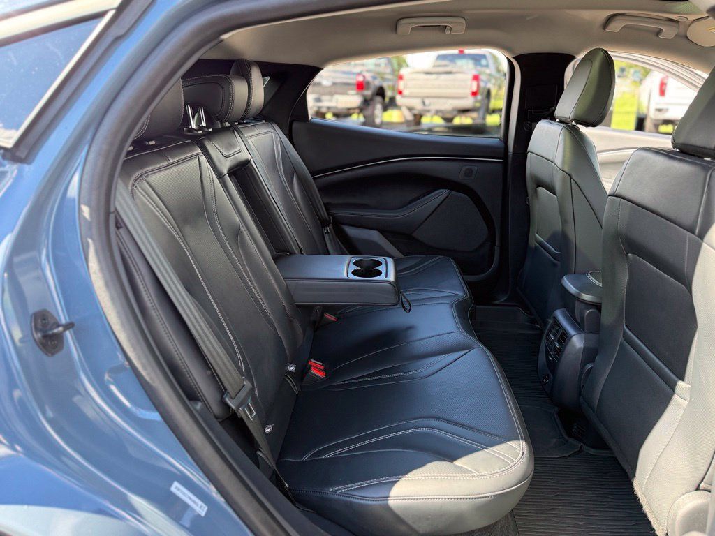 Used 2023 Ford Mustang Mach-E Premium AWD/4WD image 18