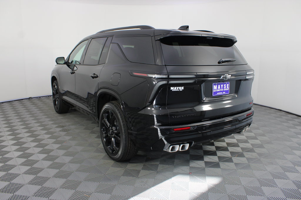 New 2027 Chevrolet Traverse RS FWD image 4