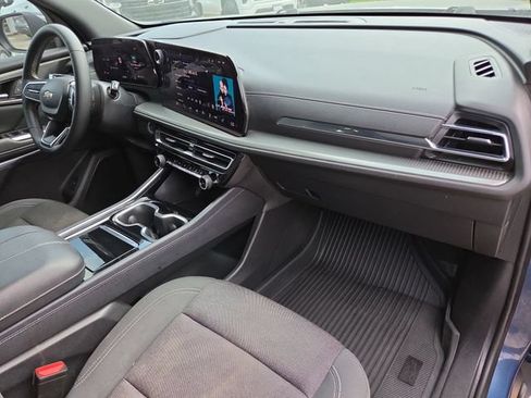 Certified 2024 Chevrolet Traverse LS w/ LPO, Floor Liner Package FWD image 29