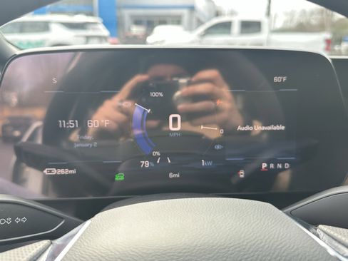 New 2026 Chevrolet Equinox EV LT image 29