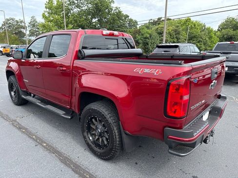 Used 2017 Chevrolet Colorado LT w/ LT Convenience Package AWD/4WD image 3