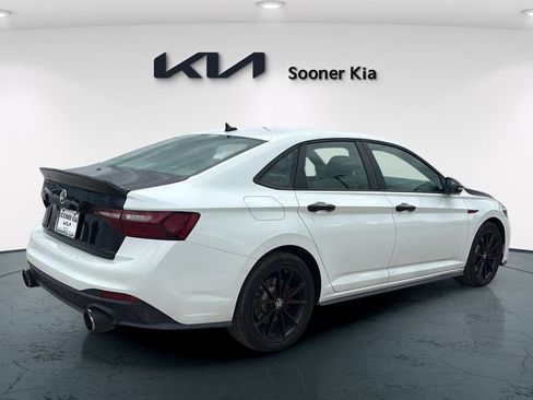 Used 2024 Volkswagen Jetta GLI 40th Anniversary Edition FWD image 6