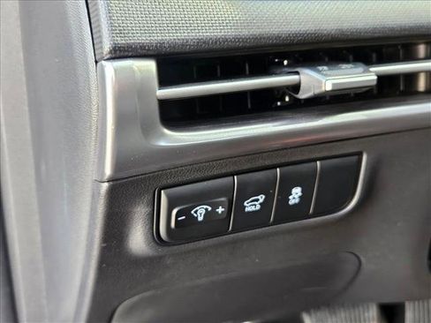 Certified 2025 Hyundai Tucson SEL image 11