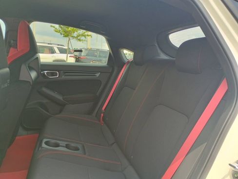Used 2024 Honda Civic Type R image 16