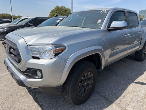 Used 2023 Toyota Tacoma SR5 image 1