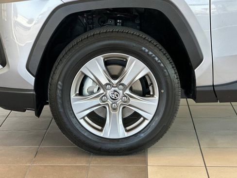 Certified 2025 Toyota RAV4 LE AWD/4WD image 23